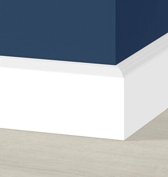 Gelakte MDF Plint Baroque RAL 9010